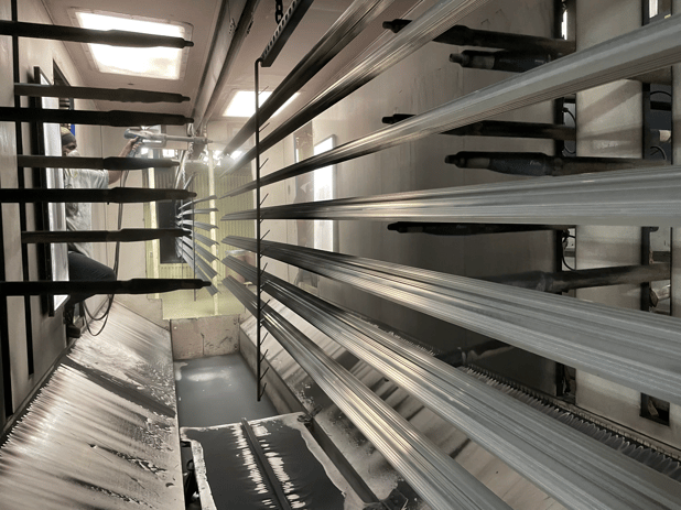 Aluminum-Only Powder Coating Line: Eliminating Contamination, Variability, and Bottlenecks